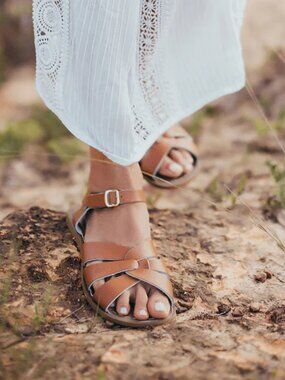 The ORIGINAL Sun-San Saltwater Sandal in Tan Women's 9 Bohemian Hippie 70's Shoe